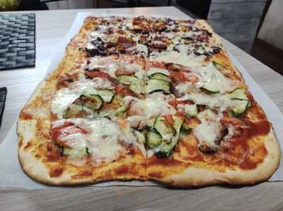 New Metro Pizza, Cagliari