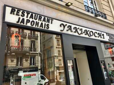 Yaki Kochi, Paris