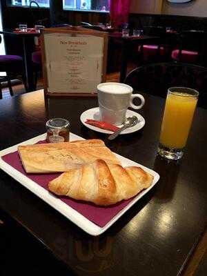 Cafe Lilou, Paris