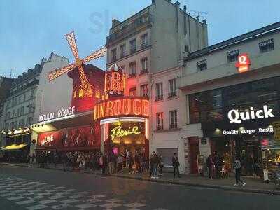 L 'Epoque, Paris