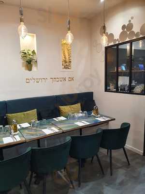 Ha' la vie kosher, Paris