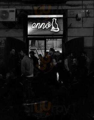 Ennò, Napoli