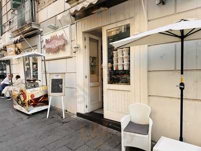 House Café, Napoli