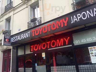 Toyotomi, Paris