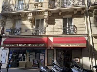 Le Demours, Paris