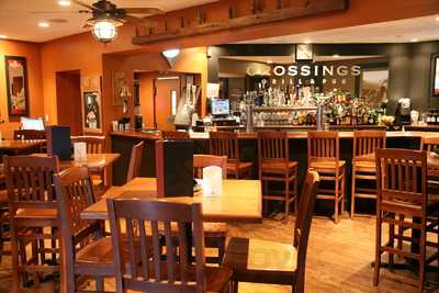 Crossings Grill & Pub