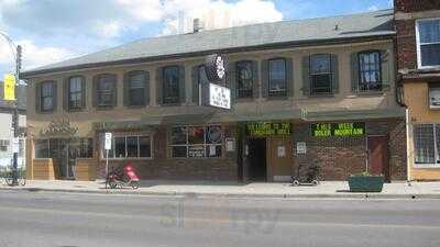 Town & Country Saloon