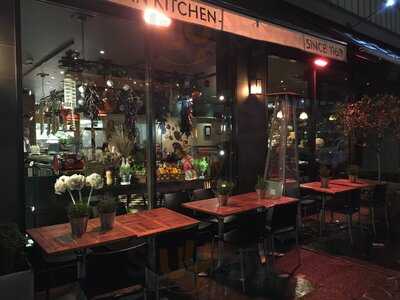 Ponti's Italian Kitchen - John Princes Street