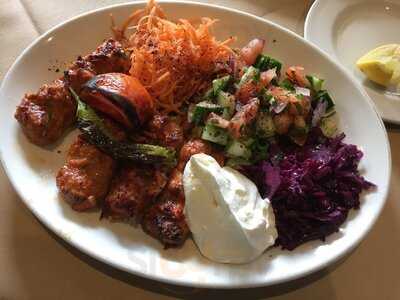 Meze Mangal