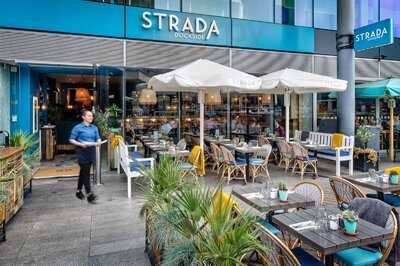 Strada Dockside