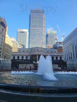 One Canada Square