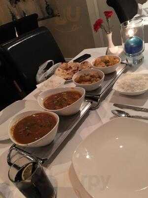 Chaseside Indian Restaurant And Takeaway