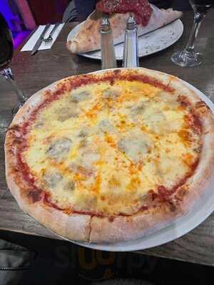 Limoncello Restaurant And Pizzeria