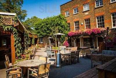 The Flask, Highgate