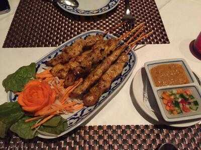 Tumnan Thai