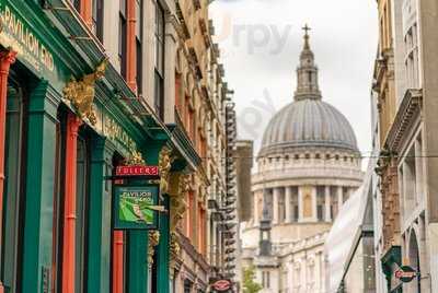 The Pavilion End, St Paul's