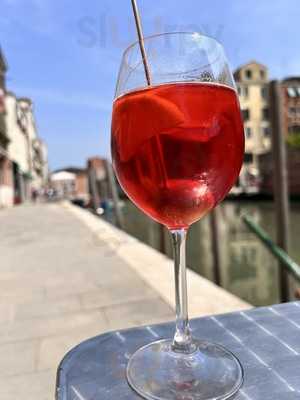 Profondo Rosso, Venezia