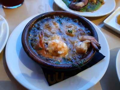 Momento Tapas & Grill