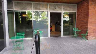 Edible Kitchen and Cafe