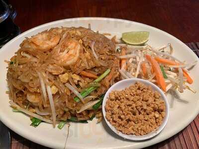 Yum Yum Thai Restaurant