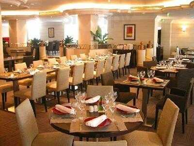 FIVE 25 at Harrington Hall