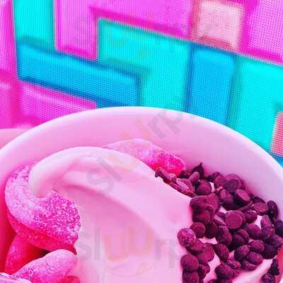 Snog Frozen Yogurt