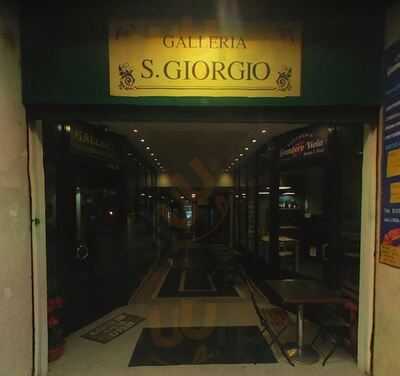 Gallery Caffe' Drink Food E Beer, Genova