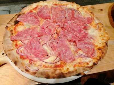 Pizza Volante, Mestre