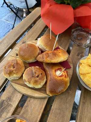 Bar partenopeo, Napoli