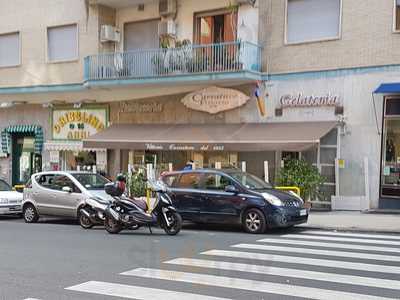 Pasticceria Carraturo, Napoli