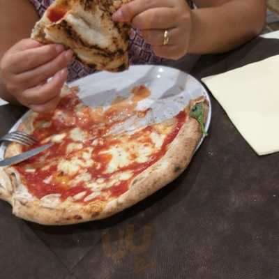 Pizzeria Fratelli Castello, Napoli