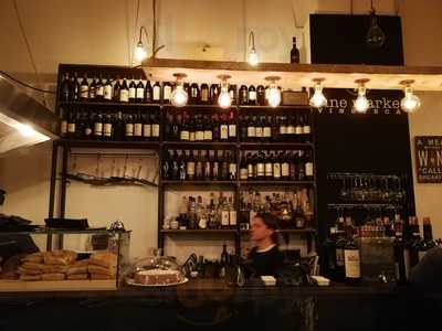 Wine Market, Brindisi