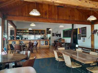 Sprig & Fern Tavern Mapua