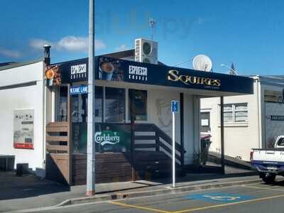 Squires Pub & Cafe Ltd