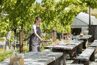 Brick Bay Glass House Kitchen