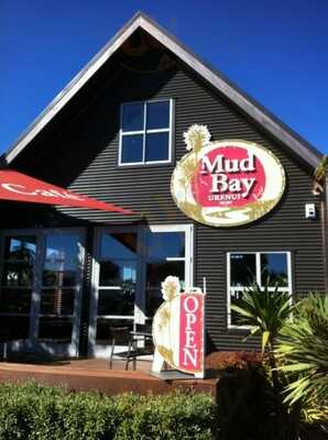 Mud Bay Cafe