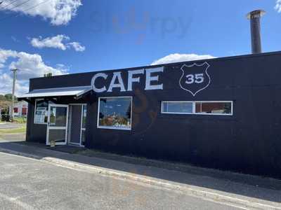 Cafe 35