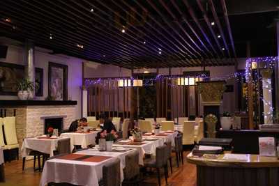 Xiao Dan Restaurant & Bar