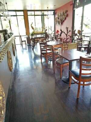 Thai Chef's Restaurant Titirangi Auckland