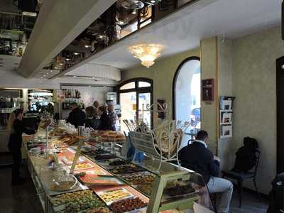 Pasticceria Del Teatro Caffetteria