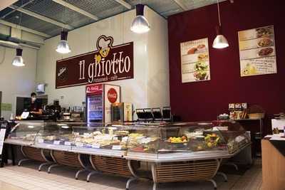 Il Ghiotto Ristosnack Café