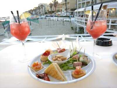 Vóndom Beach Bar, Anzio