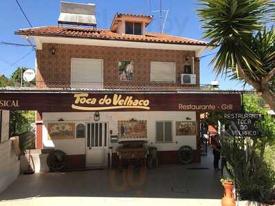 Restaurante Toca Do Velhaco Em Coimbra