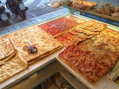 Panetteria Dulcis In Furno, Savona