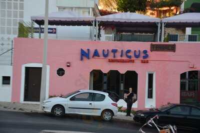 Nauticus Restaurante Bar