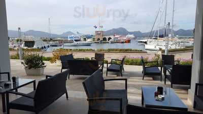 Yachting Bar, Olbia