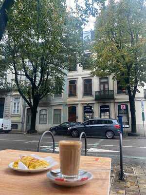 Pastelaria Vale Doce, Lda