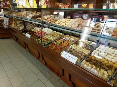 Pasticceria Lazzarino, Asti