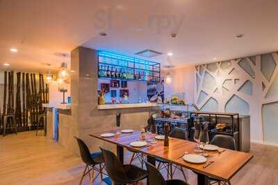 137 Lux Lounge