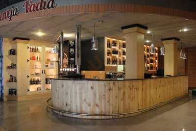 Vadia Brewpub